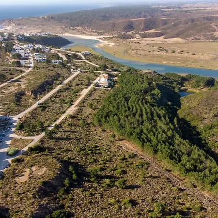 Апартаменты Happiness In By Lisbeyond *