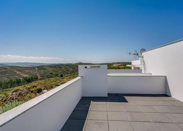 Apartament Happiness In By Lisbeyond *