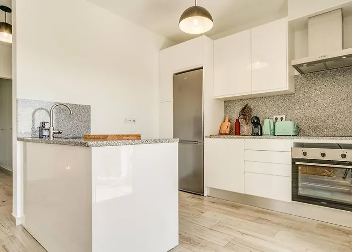 Happiness In By Lisbeyond *