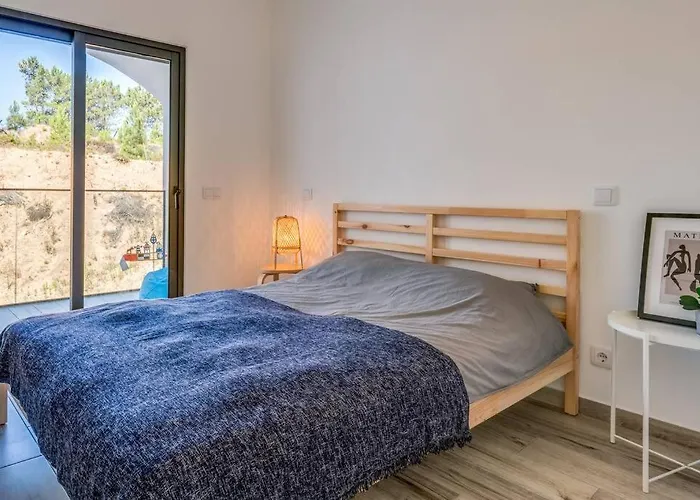 Happiness In By Lisbeyond Apartament