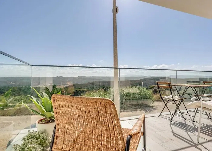 Happiness In By Lisbeyond Apartament