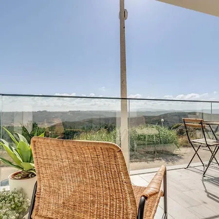 Happiness In By Lisbeyond 公寓